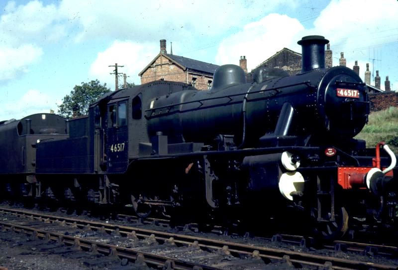46521 Ivatt Class Mogul 2F/2MT 2-6-0 steam locomotive mixed traffic ...