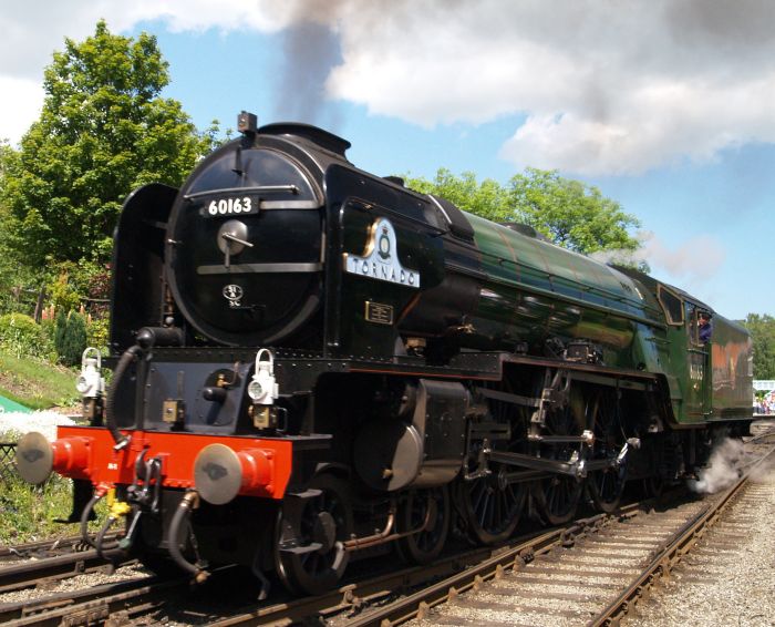 60163 TORNADO Class A1 Steam Locomotive 4-6-2 Pacific Peppercorn design ...