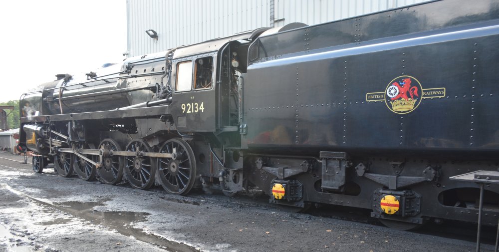BR Standard 9F Steam locomotive 92134 2-10-0 heavy freight engine ...