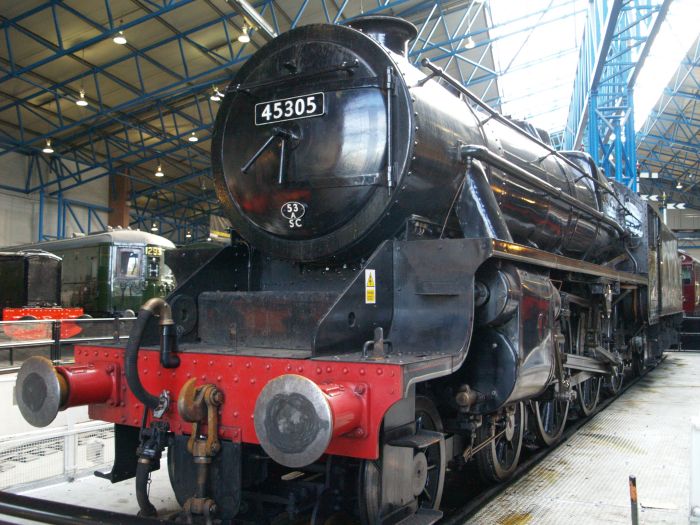 45305 Steam Locomotive Stanier Black Five Class 5MT 4-6-0 images photos ...